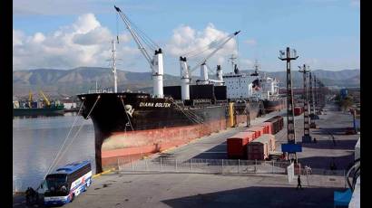 Lamentan deceso de  trabajadores portuarios de Santiago de Cuba