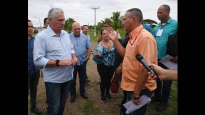 Presidente de Cuba recorre territorios de Las Tunas y Camagüey