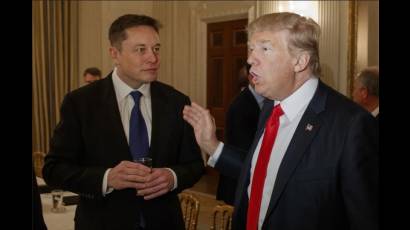 Cargos contra Trump y Musk por intimidar a los trabajadores