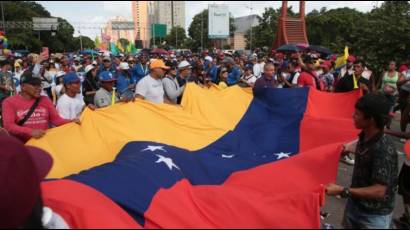 Personalidades internacionales condenan acciones desestabilizadoras contra Venezuela