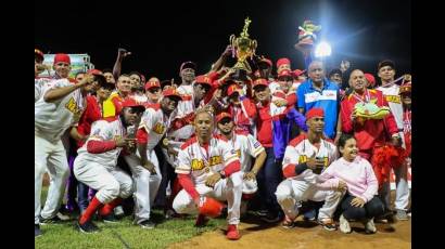 Equipo de Matanzas se llevó la corona de la II Liga Élite del Beisbol Cubano.