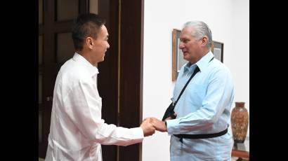 Encuentro de Miguel Díaz-Canel con Hua Xin, nuevo embajador de la República Popular China en Cuba