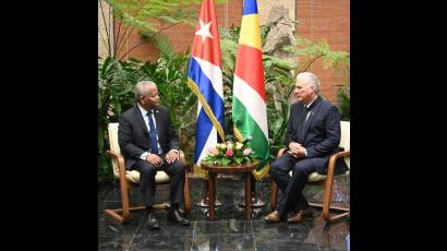 Encuentro entre los presidentes de Cuba, Miguel Díaz-Canel, y Seychelles, Wavel Ramkalawan