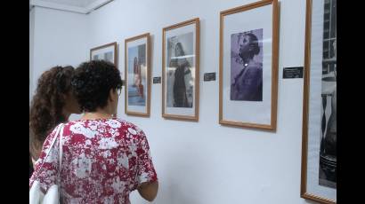 Exposición Colectiva "Identidad desconocida"