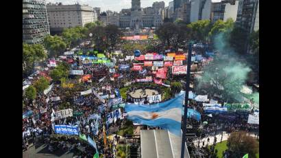 Nueva marcha contra la motosierra de Milei