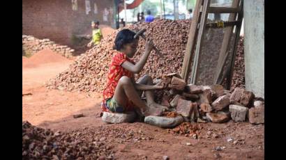 niños trabajando