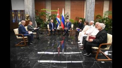 Encuentro de Miguel Díaz-Canel con Aleksandr D. Belglov, gobernador de San Petersburgo