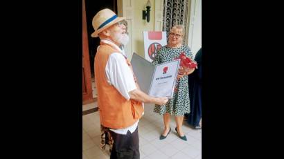 Antonio Matorell recibió el Premio Internacional René Portocarrero