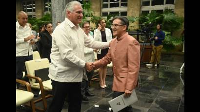 Acto por el aniversario 50 de las relaciones diplomáticas entre la República de Cuba y la República Democrática Popular Lao