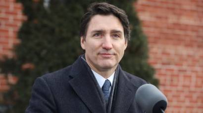 Primer ministro de Canadá anuncia su dimisión