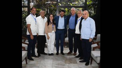 Presidente de Cuba dialogó con delegados a la 6ta. Conferencia Internacional Por el Equilibrio del Mundo