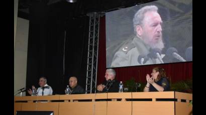 Asiste Díaz-Canel a clausura de Taller sobre trabajo político