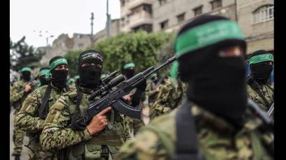 Alerta Hamas de planes israelíes para frustrar alto al fuego