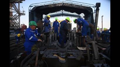 Los trabajadores de la central termoeléctrica Carlos Manuel de Céspedes