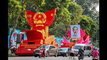 Viet Nam conmemora 50 años del triunfo sobre Estados Unidos, la liberación del Sur y la reunificación nacional