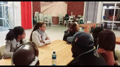 En el contexto de la 21er. Asamblea General de la Federación Mundial de Juventudes Democráticas, Meyvis Estévez Echevarría sostuvo encuentros con representantes de delegaciones homologas.