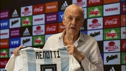 César Luis Menotti