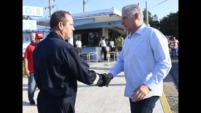 Recorrido de Miguel Díaz-Canel por Cienfuegos