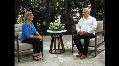 Recibimiento de Miguel Díaz-Canel a Su Alteza Real Carolina, Princesa de Mónaco y de Hannover