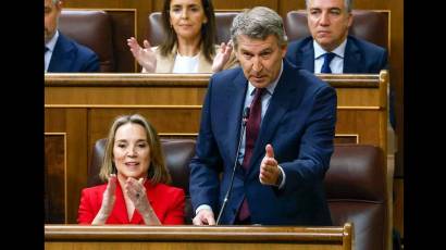 Alberto Núñez Feijóo, presidente del Partido Popular(PP) durante el acalorado debate en el Congreso, donde los ataques cruzados dominaron la jornada.