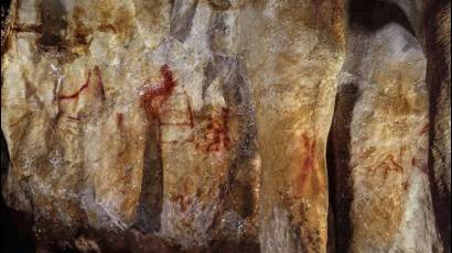 Arte rupestre neandertal en la Cueva de la Pasiega
