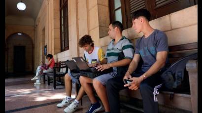Todas las propuestas realizadas por los jóvenes universitarios fueron evaluadas