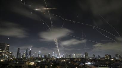 Continúa la escalada: Presidente iraní exige poner fin a agresión de Israel