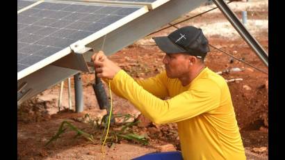 Cerca de un millar de obreros laboraron en la construcción del parque solar fotovoltaico Santiago Rojas Salinas