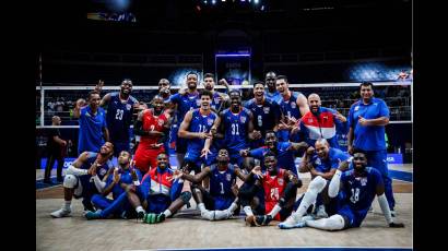 Equipo masculino de voleibol