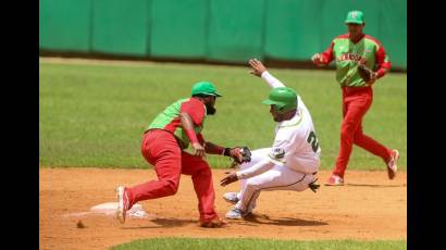 Las Tunas y Pinar del Río, campeón y subcampeón de la pasada Serie, se medirán en el inicio de esta temporada.
