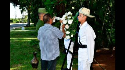 Conmemoran aniversario 35 de la partida física de Juan Fajardo Vega.