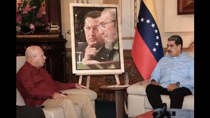Nicolás Maduro recibió a la delegación cubana