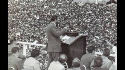 En la despedida a las víctimas del crimen de Barbados, Fidel pronunció ante el pueblo uno de sus discursos más emotivos e inolvidables