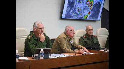 Reunión ampliada del Consejo de Defensa Nacional ante la cercanía del huracán Melissa