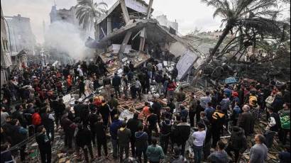 Gaza devastada: Miles de palestinos retornan a la ciudad