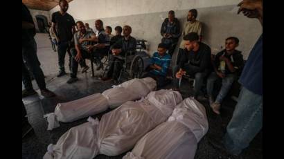 Con la última entrega realizada en la noche del sábado 18 de octubre, Hamás ha devuelto los restos de 12 de los 28 cuerpos de cautivos que permanecen en Gaza