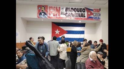 En su más reciente convocatoria, La Martí organizó una actividad solidaria con el objetivo de aportar a la compra de equipos médicos destinados al Hospital Clínico Docente Miguel Enríquez, de La Habana.