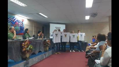 Presentan logo oficial de la campaña por e aniversario 195 de Nueva Gerona.