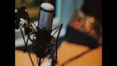 El programa teórico del Coloquio incluye paneles a cargo de docentes y egresados sobresalientes del CERT