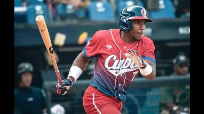 La decisión de última hora irrespeta el esfuerzo de peloteros, federaciones y entidades para asistir a la justa.