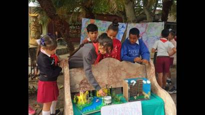 Exposición en Nueva Gerona de los Círculos de Interés: Una Ciudad que Florece.