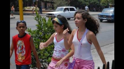 La norma jurídica ofrece una mirada multisectorial y transectorial hacia grupos etarios diversos