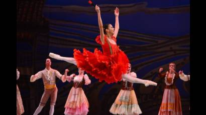 Nuevas generaciones de bailarines que comienzan a desarrollarse profesionalmente podrá ver el público en las diferentes funciones.
