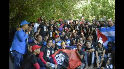 Miguel Díaz-Canel Bermúdez ascendió junto a 65 jóvenes a la Comandancia General de La Plata