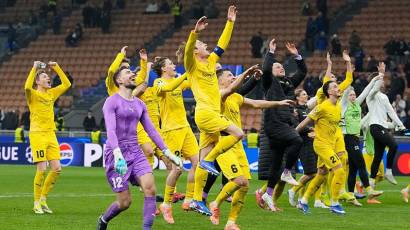 El Bodø/Glimt celebra su clasificación a octavos de final de la UEFA Champions League en el Giussepe Meassa.