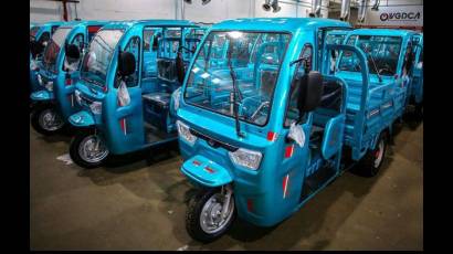 Habilitan licencias temporales para vehículos eléctricos en Cuba