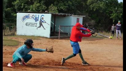 El equipo pinero entrena con vistas a un mejor desempeño en estas lides.