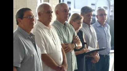 Acto de recibimiento al colectivo de la Embajada de Cuba en Ecuador