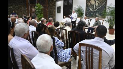 Tuvo lugar en la tarde de este miércoles 29 el Acto de entrega del Título Honorífico de Héroe del Trabajo de la República de Cuba