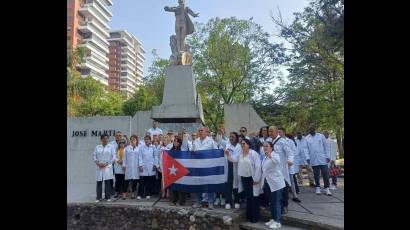 Emotiva ceremonia de despedida de la brigada médica cubana en Guatemala.